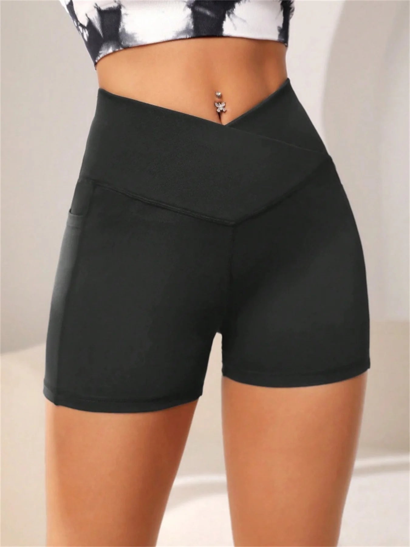 MOVA High Waist Yoga shorts
